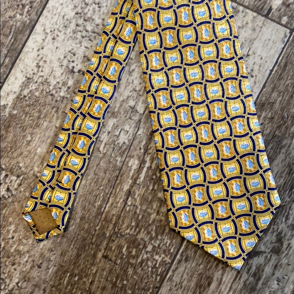 🌻 3/$25 Mens Pfizer Gold and Blue Silk Tie
